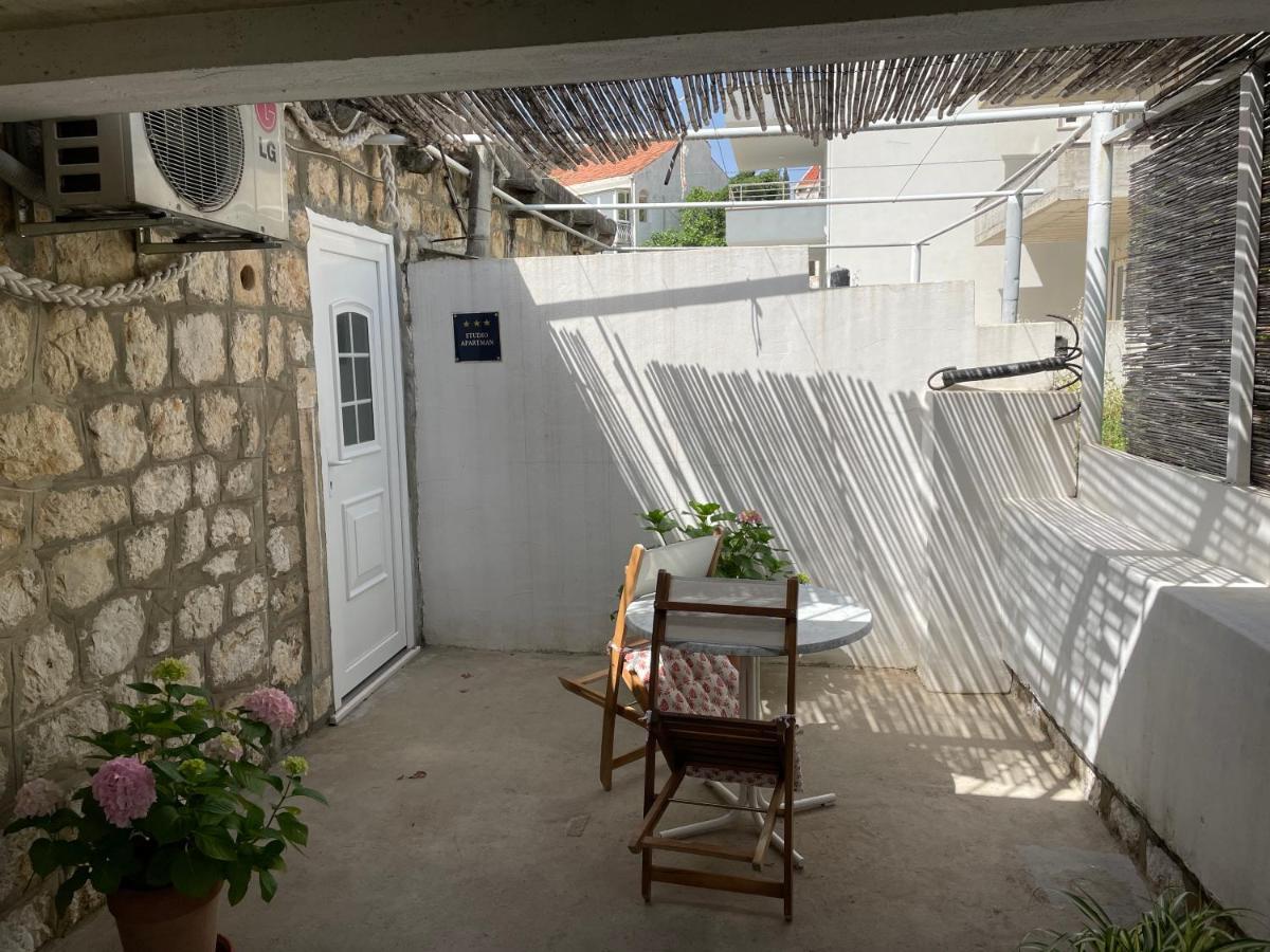 Tree Apartment ดูบรอฟนิก ภายนอก รูปภาพ